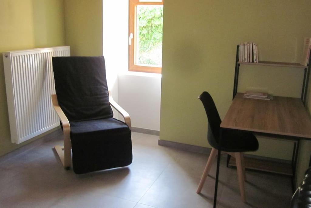 Gite Du Charpentier Vocance Exterior foto